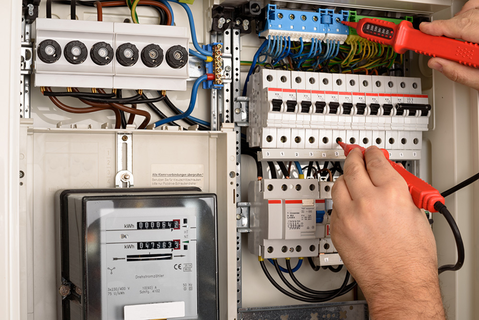 E-Check bei Elektro Laub GmbH in Bad König