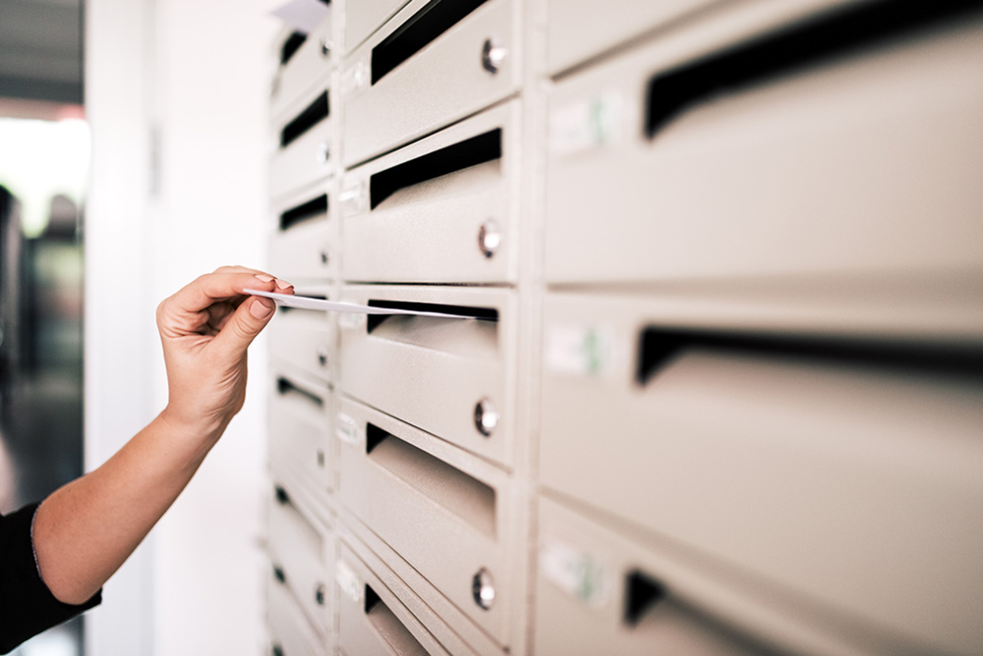 Briefkasten&shy;systeme bei Elektro Laub GmbH in Bad König